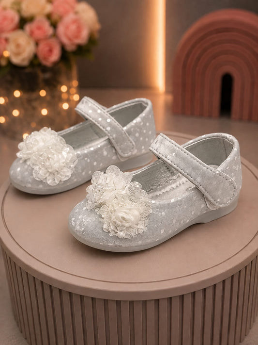 Girls’ White Floral Mary Jane Ballet Flats | EU 21–25 | Elegant Party & Casual Wear