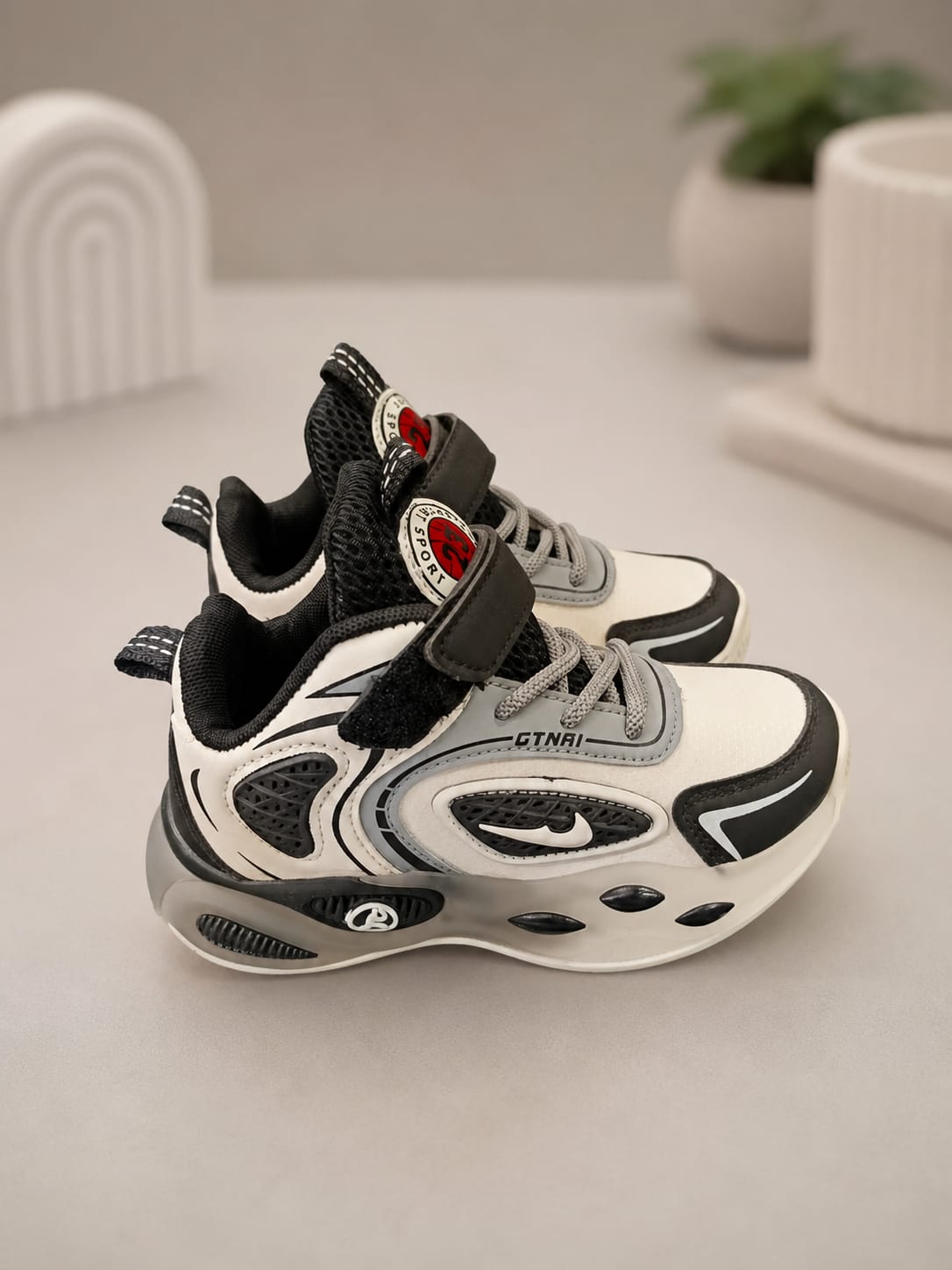 Kids Sport Sneakers | Lightweight Casual Shoes for Boys & Girls (EU 32–37)