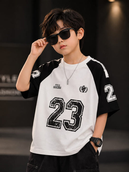 Varsity 23 Graphic Raglan T-Shirt