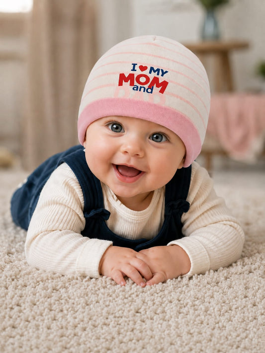 Newborn Baby Cotton Cap – "I ❤️ My Mom and Dad" Printed Soft Beanie Cap (0–3 Months)