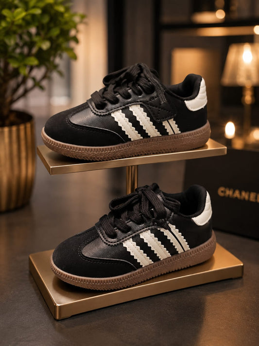 Kids Black & White Trendy Casual Sneakers – EU 26-30