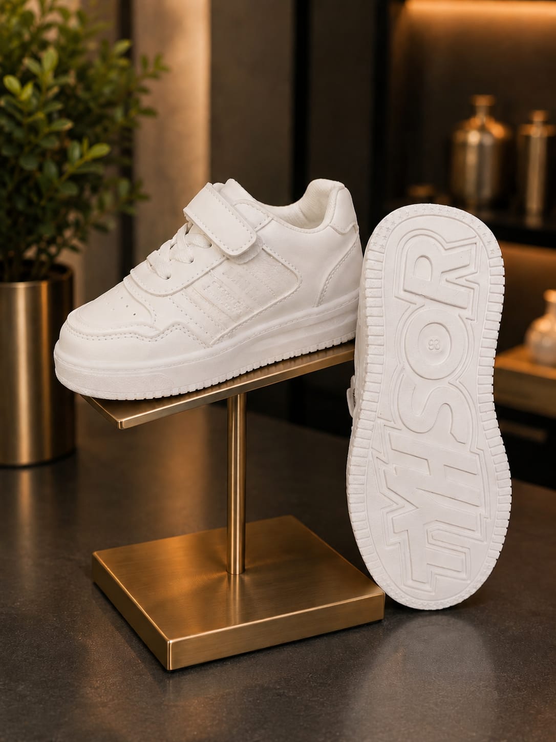 Kids White LED Light-Up Sneakers – Stylish Velcro Casual Shoes | EU 26-30