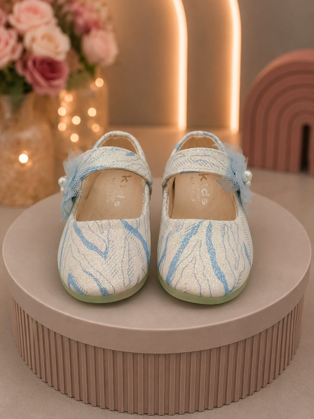 Girls’ Blue Floral Mary Jane Flats – EU 21–25