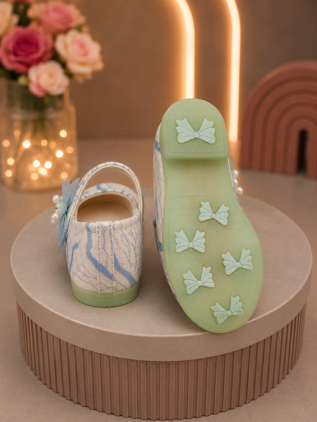 Girls’ Blue Floral Mary Jane Flats – EU 21–25